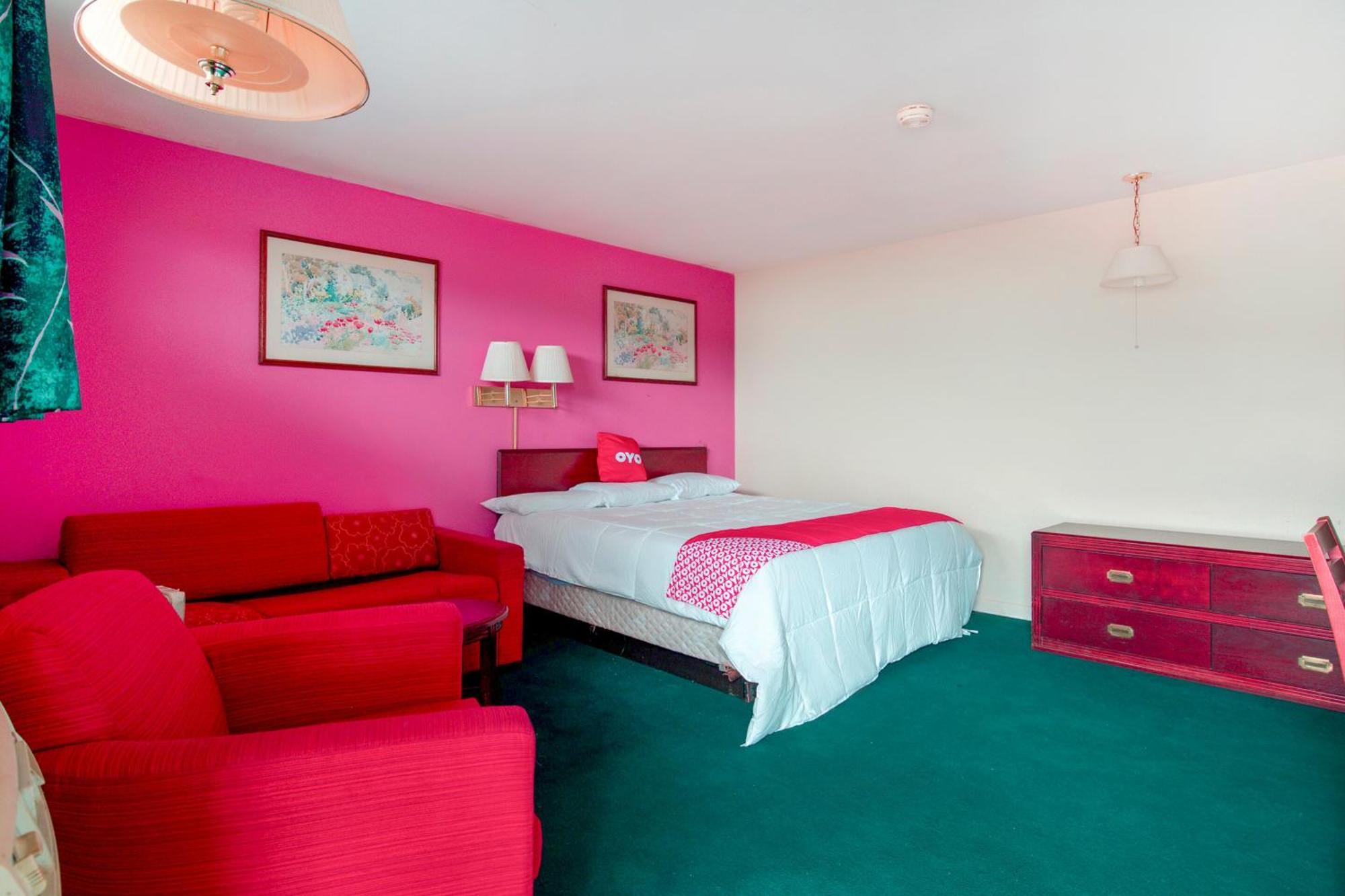 Oyo Hotel Dalton Pa I-81 Craig ภายนอก รูปภาพ